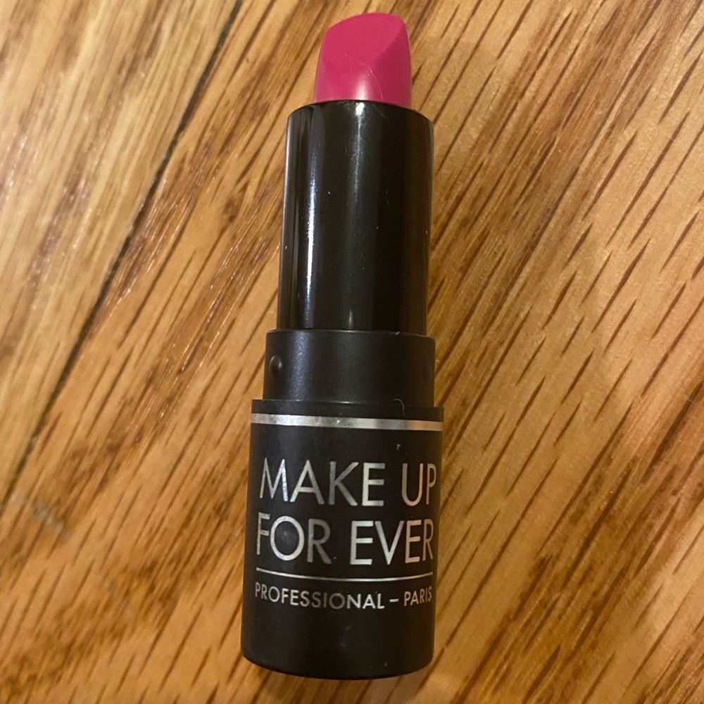Makeup Forever Lipstick